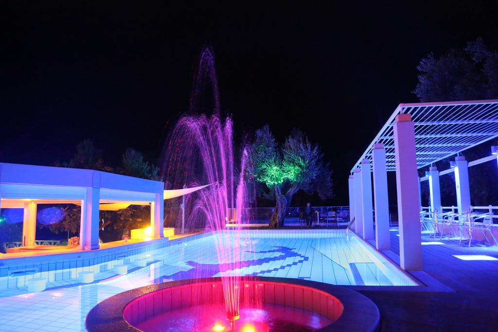 Aparthotel Sea Sun Plomari Exterior foto