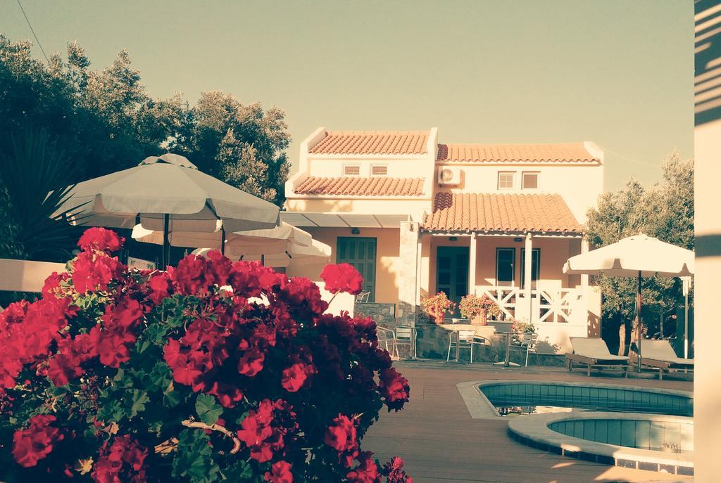Aparthotel Sea Sun Plomari Exterior foto